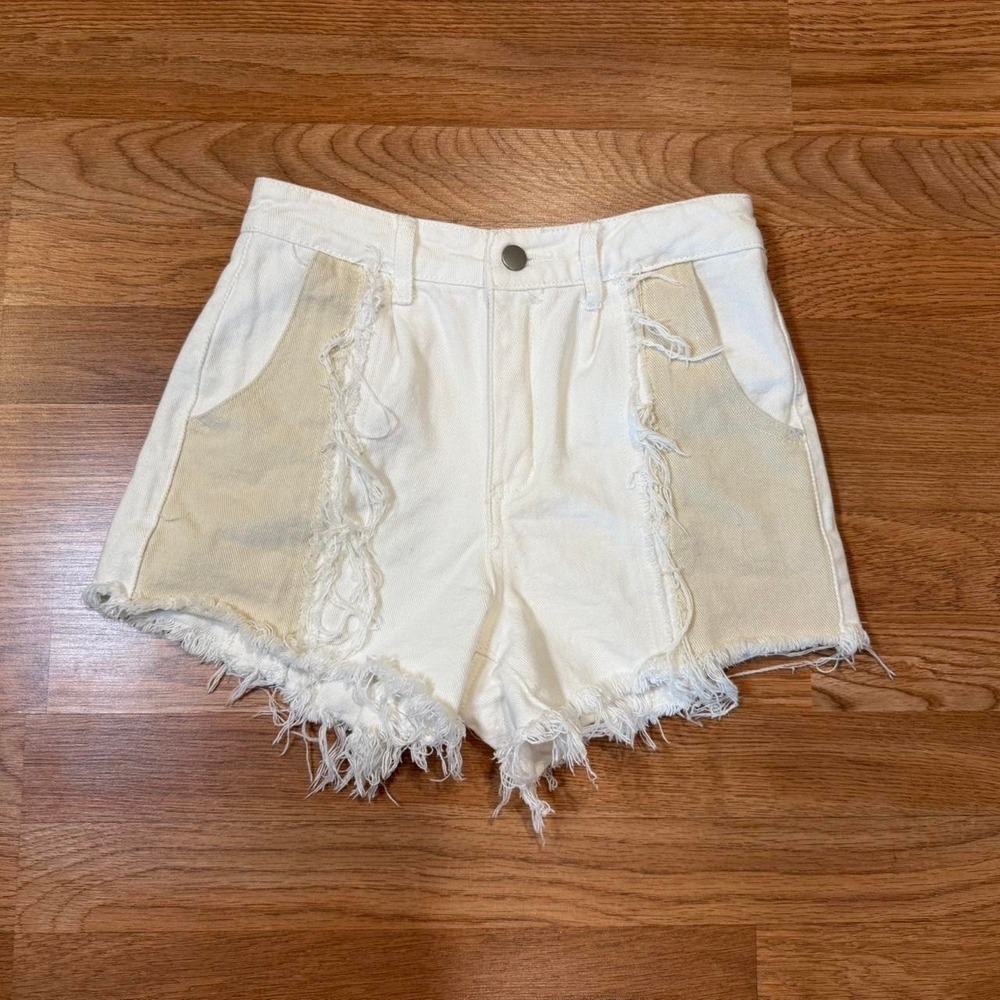 Women's High‎ Rise Distressed Raw Hem White & Tan Denim Jean Shorts Shein Sz 2